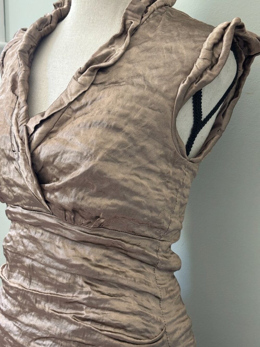 Nicole Miller Collection Bronze Metallic Crinkle Dress 8 Like New - Picture 2 of 5